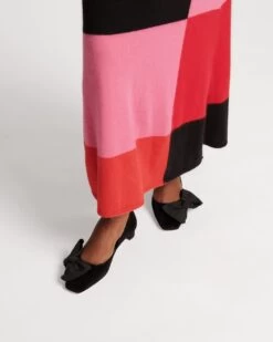 Cozy Maxi Dress Colorblock -Clothing Store COLORBLOCK DRESS 04 e71c43d3 0c88 4951 8e13 d121dc51059a
