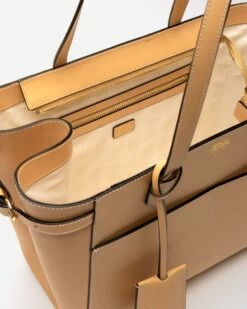 Brigetta Shopping Tote Vachetta Camel -Clothing Store DSCF4063