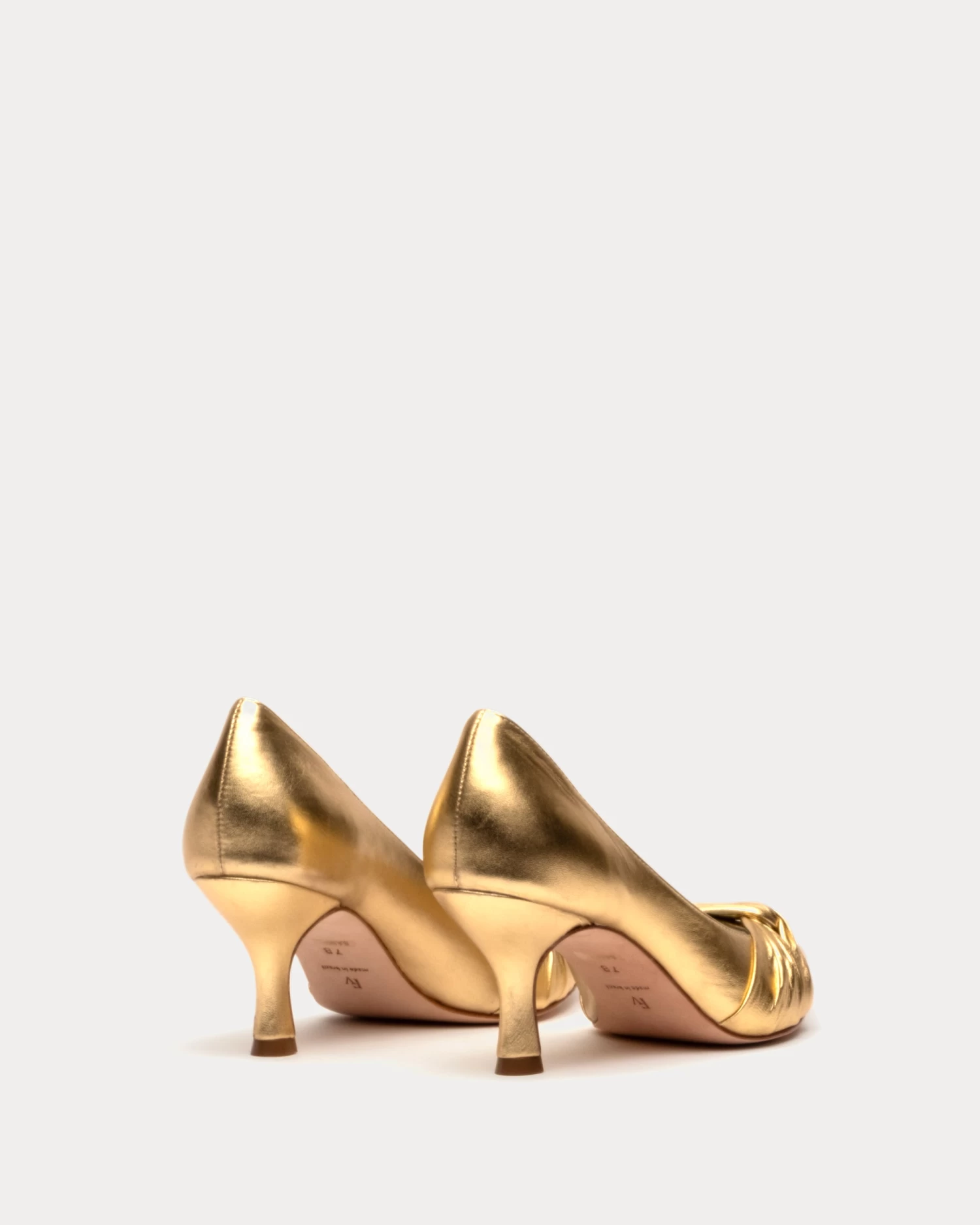 Knot Kitten Heel Crinkle Nappa Platino 6 Knot Kitten Heel Crinkle Nappa Platino - Image 4