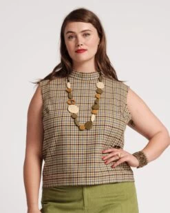 Colette Wool Top Baby Houndstooth -Clothing Store Fall23 On Figure0082