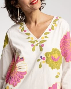 Goldie Tunic African Daisy Oyster Multi 9 Goldie Tunic African Daisy Oyster Multi -Clothing Store GOLDIE TUNIC AFRICANDAISY WHITE 03