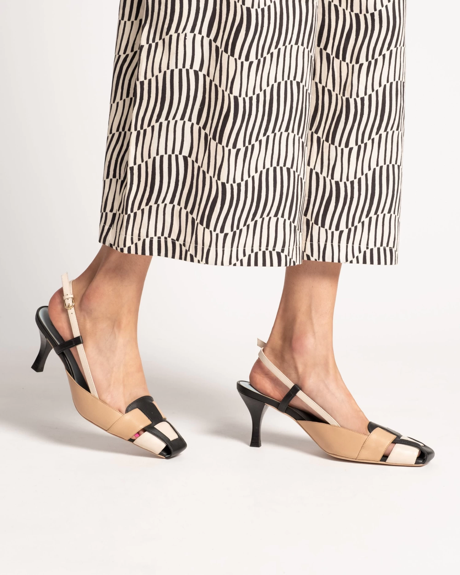 Liza Pump Basketweave Black Oyster Tan 4 Liza Pump Basketweave Black Oyster Tan - Image 2