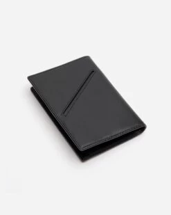 Passport Holder Black 7 Passport Holder Black -Clothing Store PASSPORT HOLDER BLACK 02
