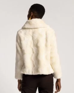 Babe Jacket Ripple Faux Fur White -Clothing Store WHITEFUR 04