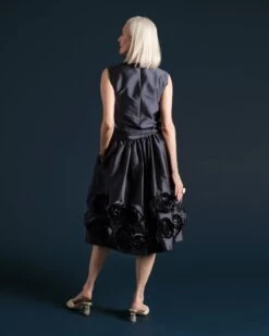 Barbara Skirt Flowers Shantung Navy -Clothing Store barbara NAVY 03 81f26124 7dc7 47b5 8b91 6d92bba5f6f1