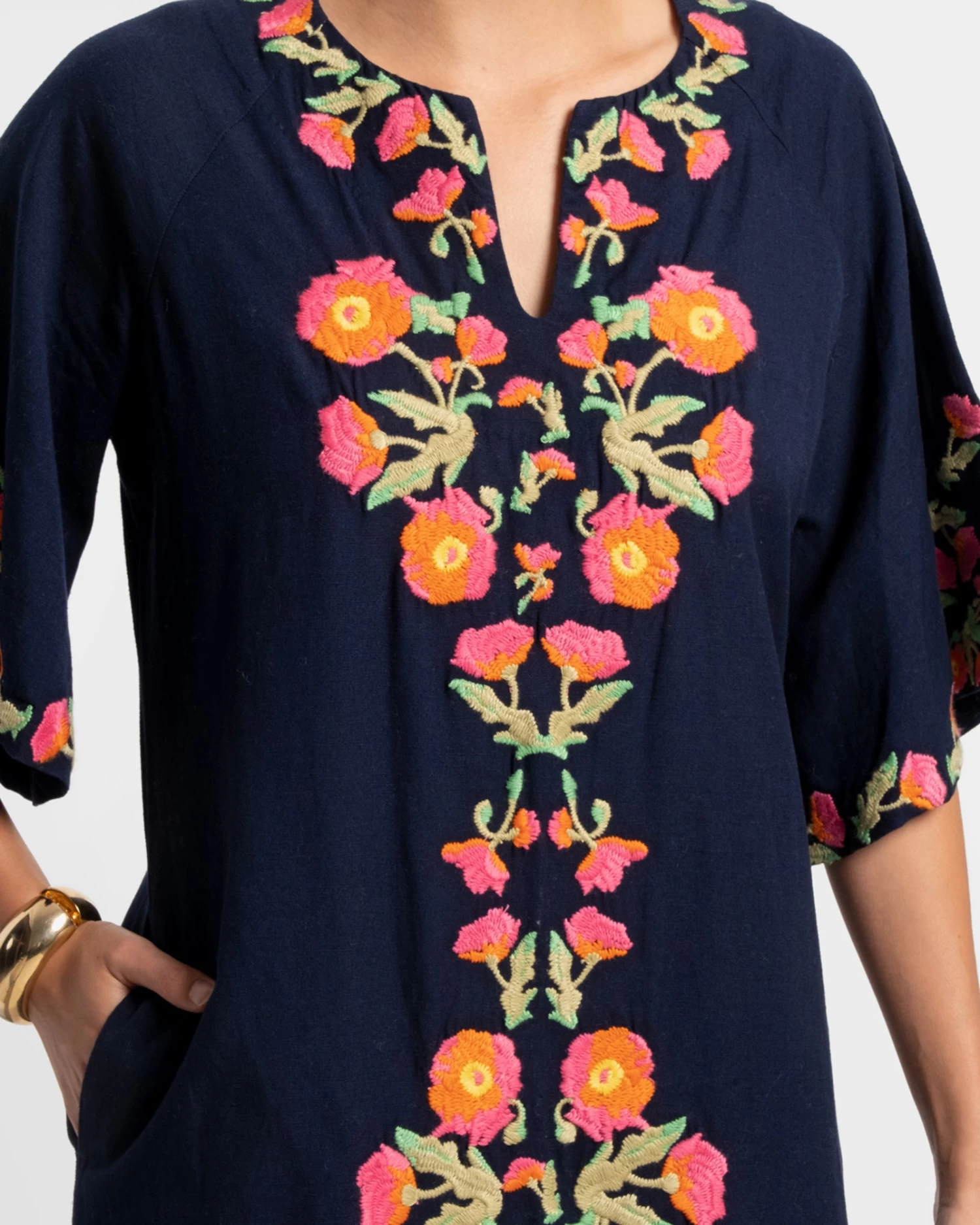 Charming Caftan Poppy Embroidery Navy 4 Charming Caftan Poppy Embroidery Navy - Image 2