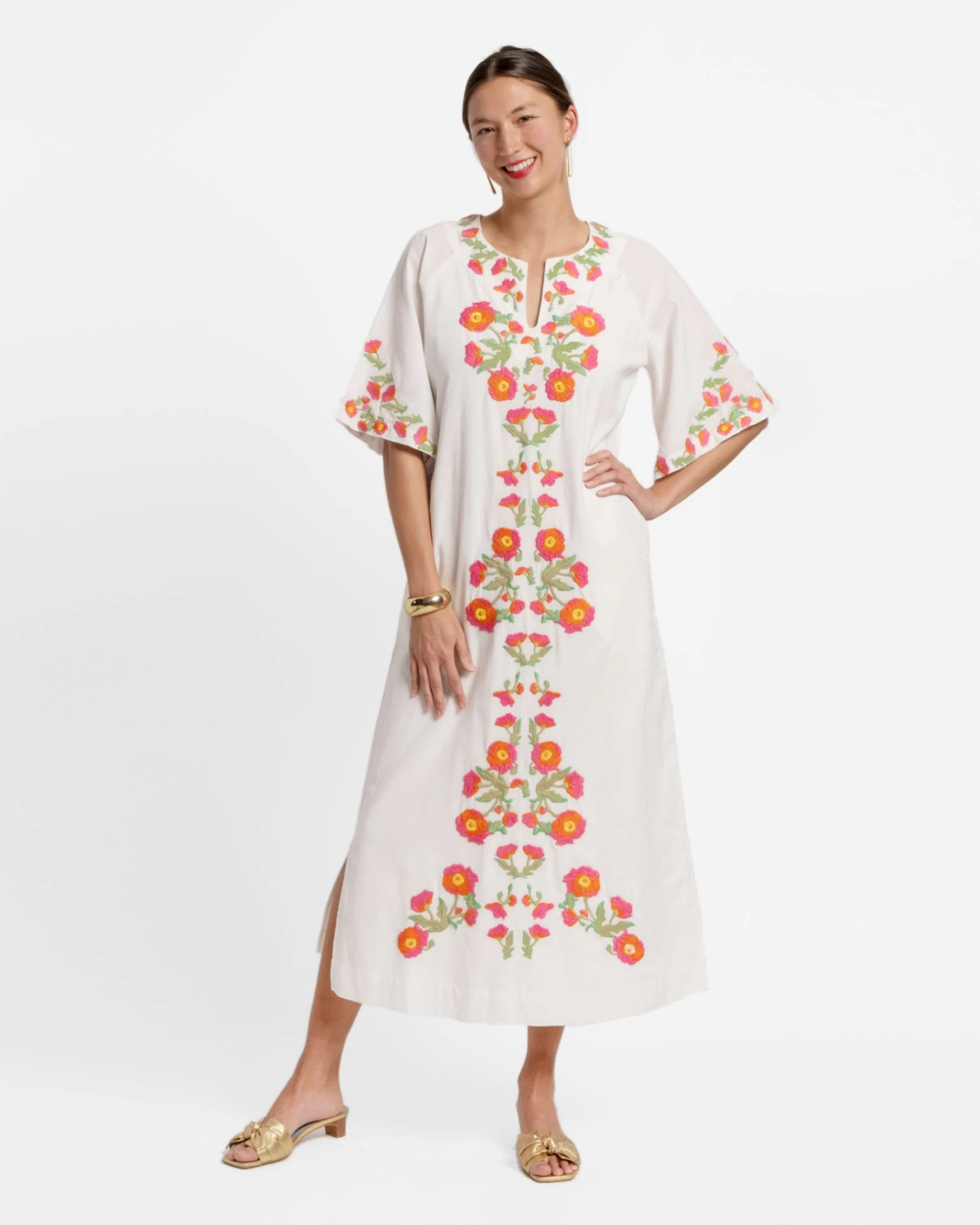 Charming Caftan Poppy Embroidery Oyster 3 Charming Caftan Poppy Embroidery Oyster