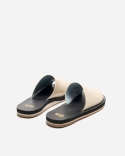 Cloud Slide Sandal Oyster Black 10 Cloud Slide Sandal Oyster Black -Clothing Store could oyster black 03 706d36e1 55d9 4954 9a32 68e346e6694b