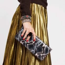 Enamel Palette Ring Black -Clothing Store giraffe cuff