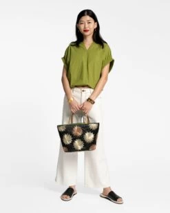 Sally Jean White -Clothing Store jean white 02 a9379468 d3c7 4ff6 a6e1 7069cb67a7a9