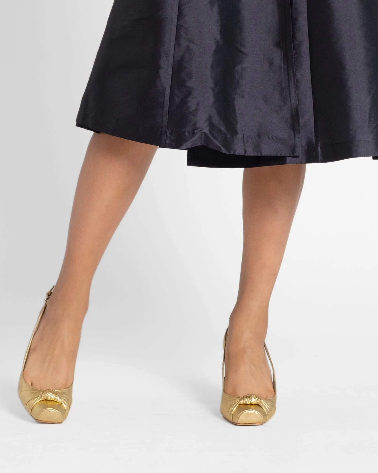 Retro Pump Metallic Leather Platino 4 Retro Pump Metallic Leather Platino - Image 2