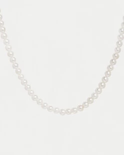 Signature Pearl Necklace